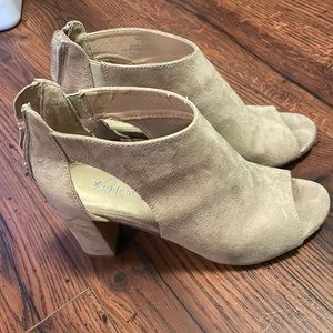 Cream color block heel, size 8